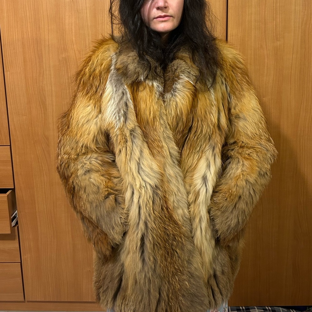 Authentic fur coat - Picture 12 of 12